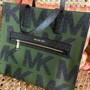 Michael Kors large tote